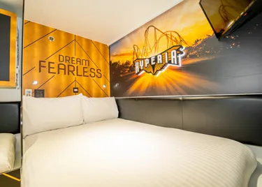 Hyperia Rooms JS 4 Website 7X5
